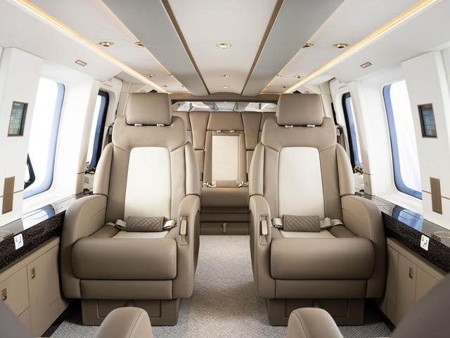 Airbus ACH 175 - Large windows